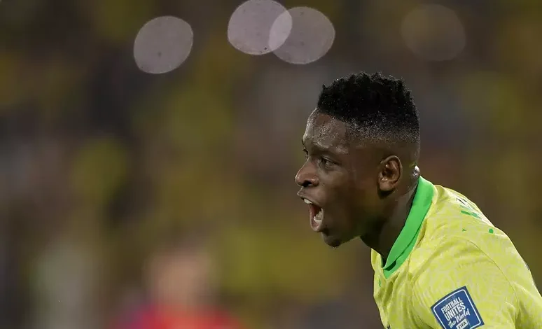 Ancelotti elogia Luiz Henrique e exalta talento na Seleção