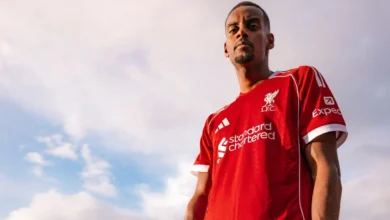 Liverpool planeja estreia de Isak com cautela na Premier