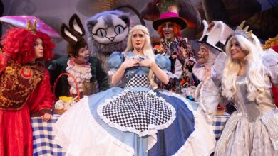 Alice no País das Letras no Dia das Crianças em Goiânia