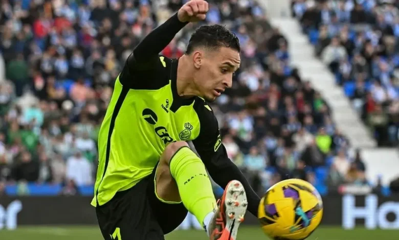 Antony reestreia pelo Real Betis na La Cartuja nesta sexta