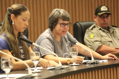 Audiência do MPGO define ações práticas para coibir crimes contra animais