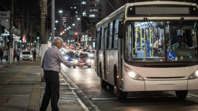 Nova lei de Goiânia muda a rotina de quem usa ônibus à noite