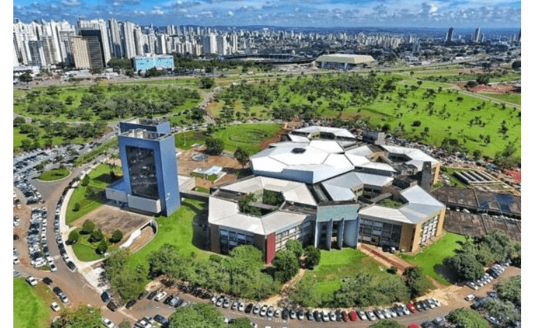 Prefeitura cancela R$ 7,4 milhões em empenhos de 2024 da Educação para regularizar pagamentos