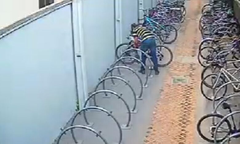 Furto de bicicleta em Aparecida: homem com tornozeleira é preso