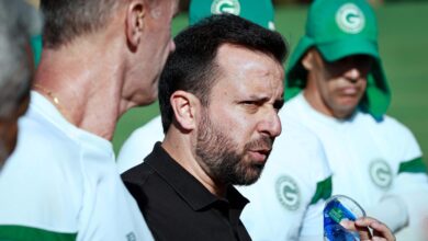 Jogador do Goiás suspenso desfalca time por dois jogos
