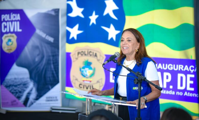 Goiás Social em Formosa entrega cartões e serviços