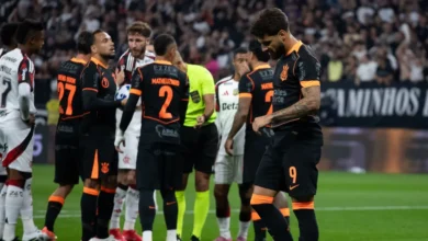Corinthians perde para Flamengo e segue sem vencer na Arena