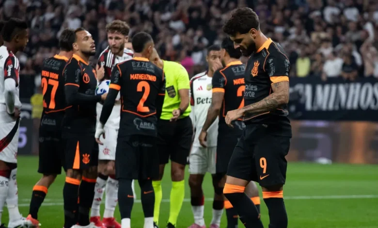 Corinthians perde para Flamengo e segue sem vencer na Arena