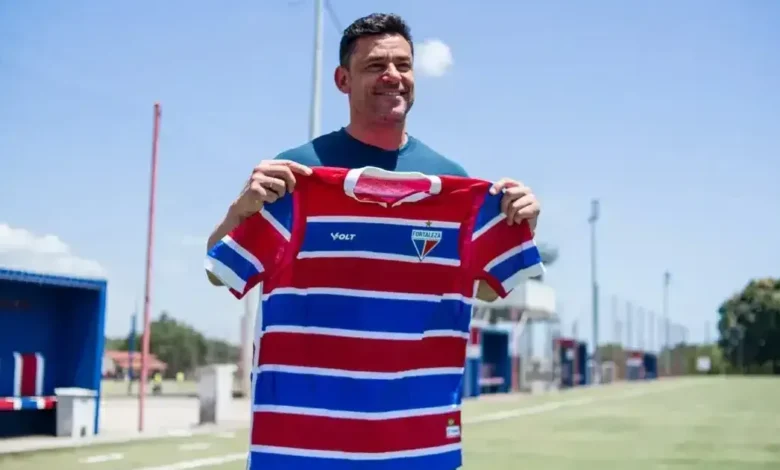 Fred no Fortaleza: ex-atacante inicia trabalho na base