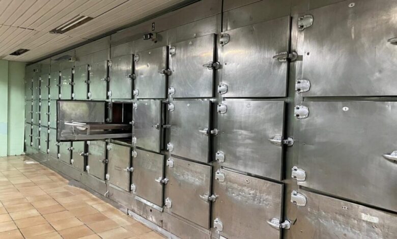 Idoso dado como morto volta à vida em necrotério