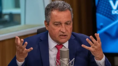 Rui Costa critica uso de bandeira dos EUA no 7 de Setembro