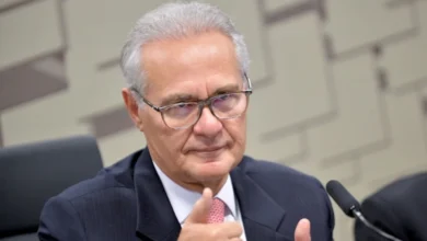 Renan Calheiros deixa CPMI do INSS e fragiliza base