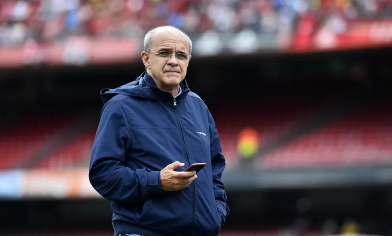 Bandeira de Mello absolvido no caso Ninho do Urubu