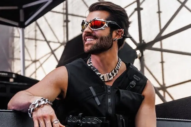 Alok é eleito 3º melhor DJ do mundo pela DJ Mag 2025