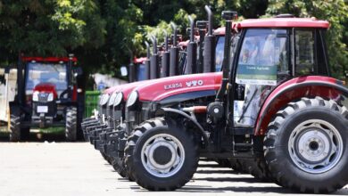 Mecaniza Campo entrega 17 máquinas a 15 municípios goianos