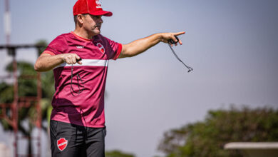 Técnico do Vila Nova cobra reação urgente na Série B