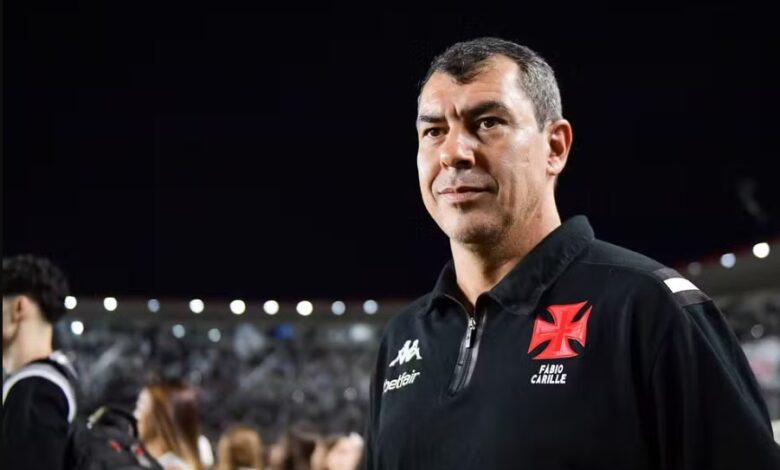 Fábio Carille chega ao Goiás com bônus de R$1 mi por acesso