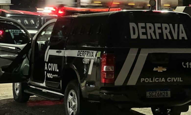 Dupla é presa em Goiânia após furtar veículo de casa para alugar