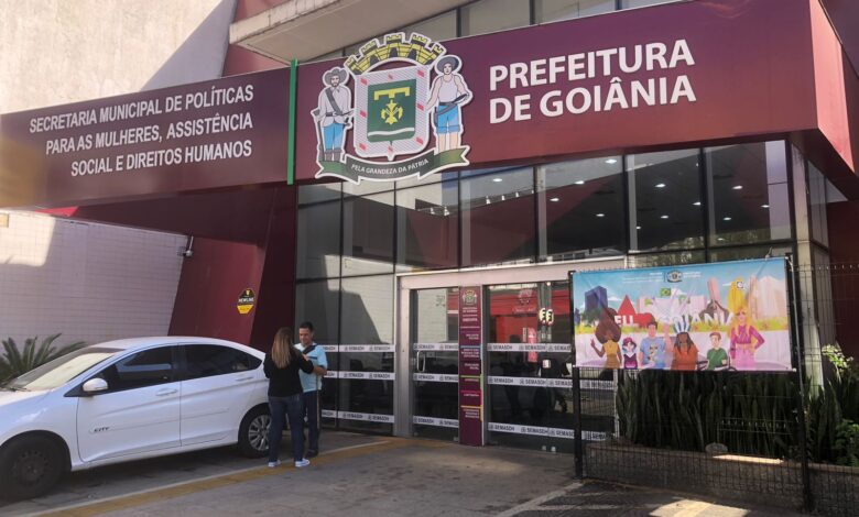 Goiânia reserva 5% de vagas em contratos públicos para pessoas em situação de rua