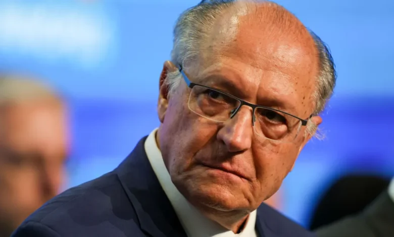 Combate ao crime organizado deve ser por terra, mar e ar