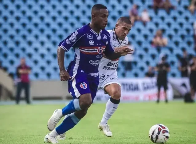 Atacante Ryan reforça o Vila Nova para a temporada 2026