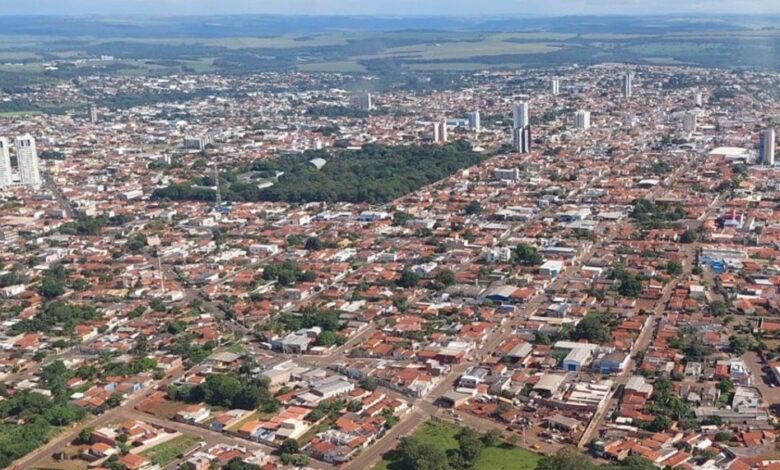 Integrante de facção preso em Jataí após atirar em PMs