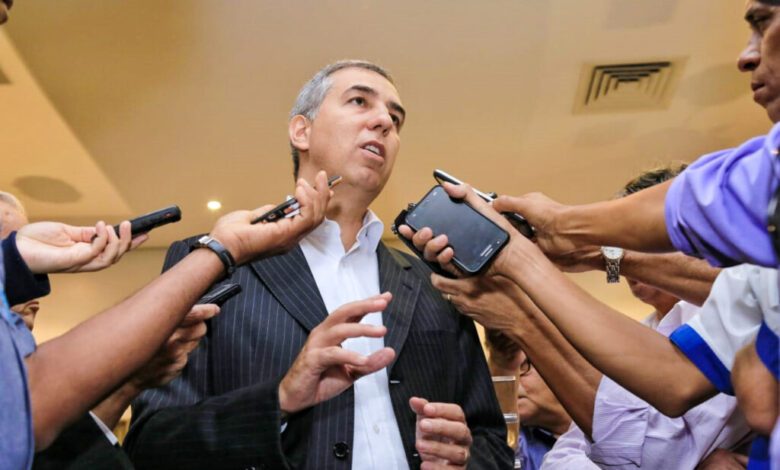 José Eliton condiciona candidatura ao governo ao aporte financeiro do PT