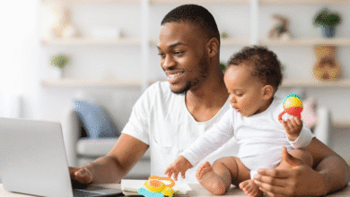 Licença-paternidade pode chegar a 30 dias; votação próxima