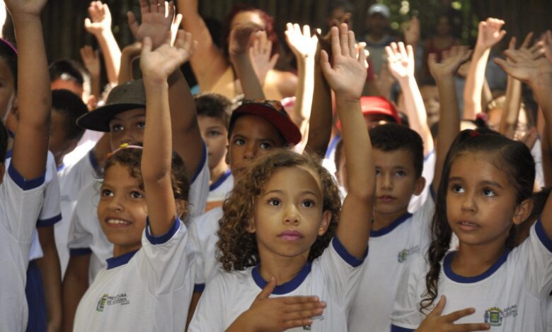 Cmeis e Escolas de Goiânia recebem cronograma oficial do ano letivo 2026
