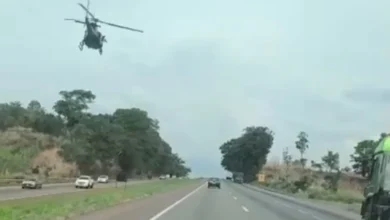 Denúncia de drogas leva a perseguição eletrizante com helicóptero na BR-153