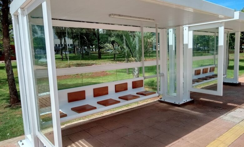 PL dos abrigos de ônibus segue para sanção de Sandro Mabel