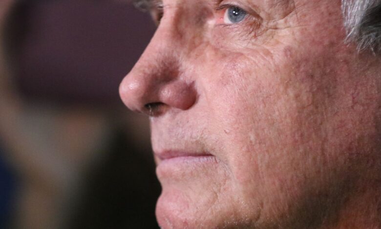 Perícia médica em Bolsonaro: Moraes dá 15 dias para exame