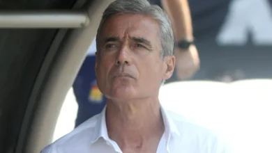 Luís Castro no Grêmio: contrato até 2027 é oficial