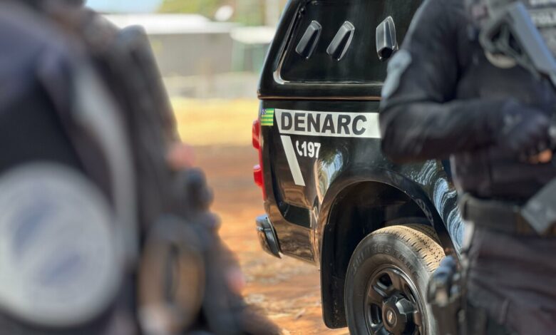 Foragida que gerenciava R$ 3 milhões para facção é presa em Goiânia