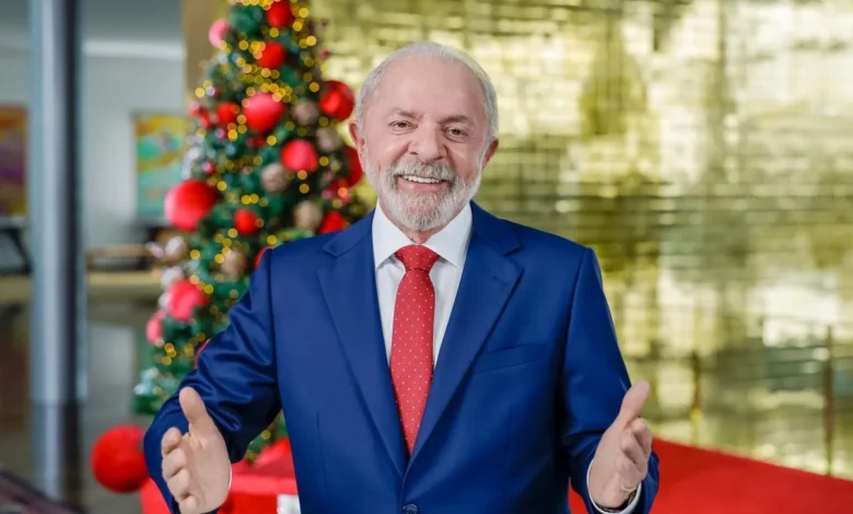 Em pronunciamento, Lula defende fim da escala 6x1 e isenção de imposto