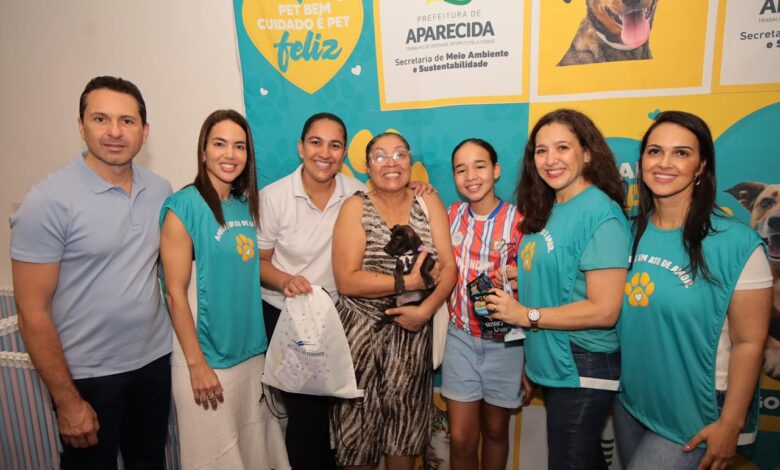 Última feira de adoção do ano aquece o natal de 30 animais em Aparecida