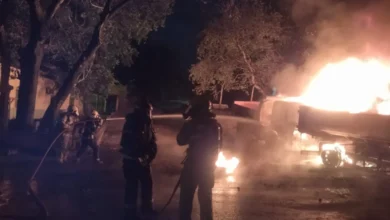 Incêndio destrói dez caminhões no pátio da Seinfra em Goiânia