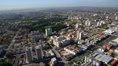 Denúncia anônima leva polícia a centro de refino de entorpecentes