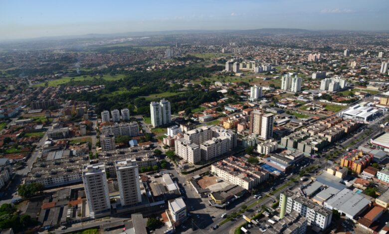 Denúncia anônima leva polícia a centro de refino de entorpecentes