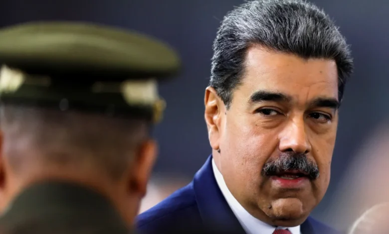 Nicolás Maduro é preso por tropas de elite dos Estados Unidos