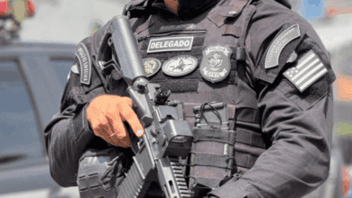 Suspeito ameaça delegada e agentes durante abordagem em Goiânia