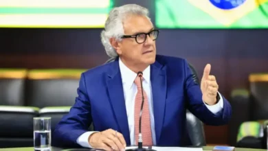 Caiado enfrenta resistência interna e testa limites do União Brasil para 2026