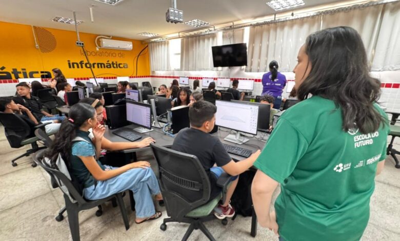 Escolas do futuro abrem 6,4 mil vagas para cursos gratuitos de tecnologia