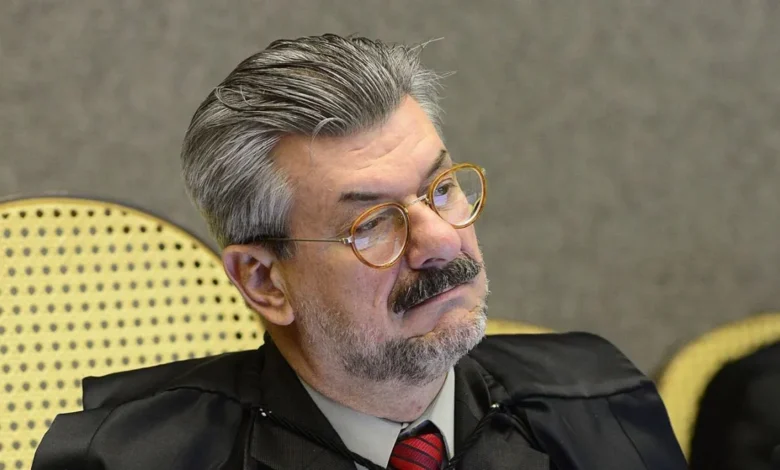 STJ afasta ministro Marco Buzzi após denúncias de importunação sexual