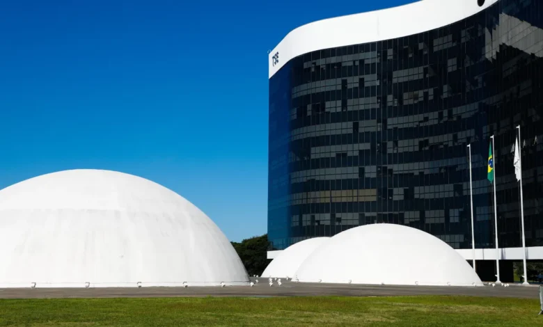 TSE nega pedido para barrar desfile em homenagem a Lula no Carnaval 2026