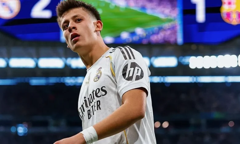 Arda Güler sofre bullying no vestiário do Real Madrid, diz mentor