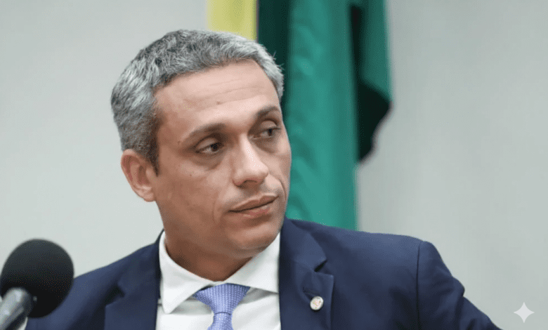 PL endurece estratégia e direciona Gayer a manter alinhamento à chapa pura