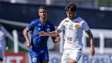 Centro-Oeste vence Aparecidense por 4 a 2 em jogo de ida do playoff