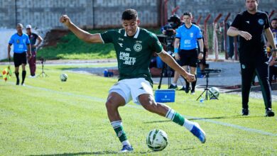 Goiás vence e rebaixa o Inhumas no Zico Brandão
