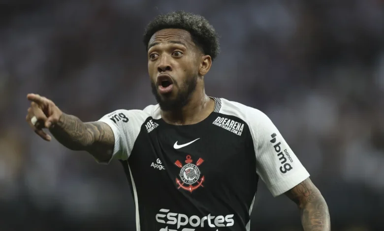 Martínez não deve mais atuar pelo Corinthians após crise interna